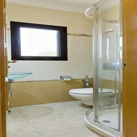 Вілла Puerto Del Carmen Sleeps 4 Pool Wifi Пуерто-дель-Кармен