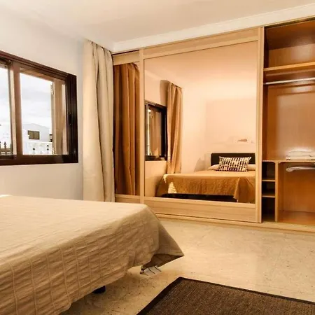 Puerto Del Carmen Sleeps 4 Pool Wifi Пуерто-дель-Кармен